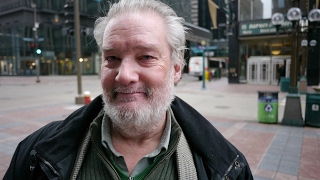 Video: Mike, homeless in Minnesota, blames himself and alcohol. Always ready to help others - Invisible People