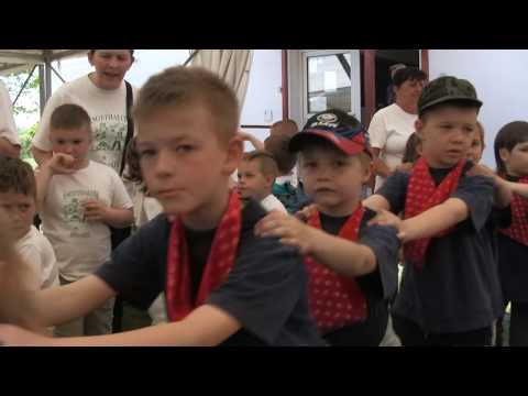 Csiga Duó Gyermekzenekar - Csákó-mákó, csókolom!