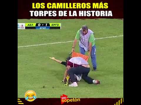 Los camilleros más torpes😂🤣