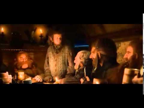 Gandalf gives Thorin the key