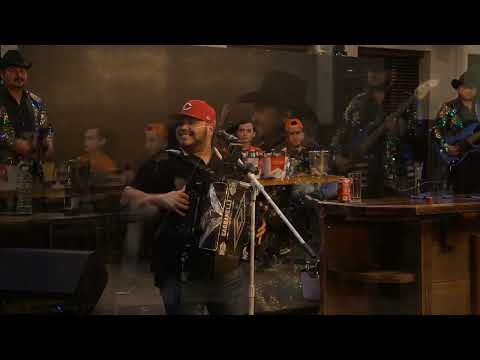 Los Grandes Del Norte Y Alianza Baraja De Oro ( en vivo)