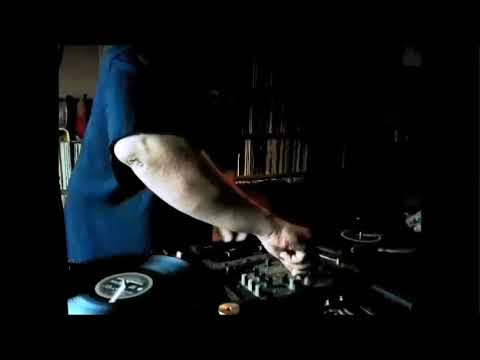 White Shadow Of Norway Classic DJ Routine #1 - Monster Juggle (2017)