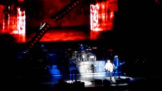 Paul McCartney - And I Love Her (São Paulo 26/11/2014)