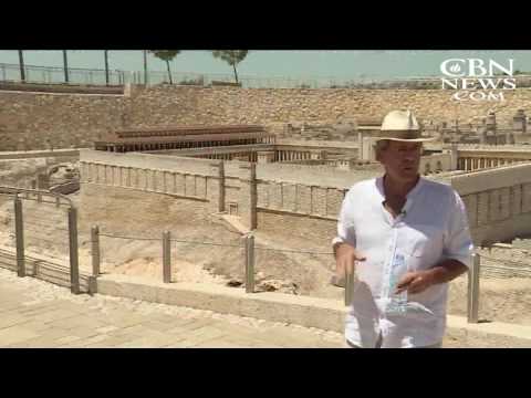 News on The 700 Club: January 2, 2017