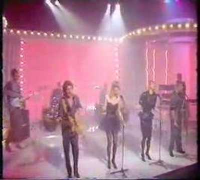Bucks Fizz - Love In A World Gone Mad
