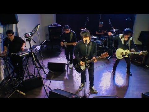 INTO THE LIGHT/Keiichiro