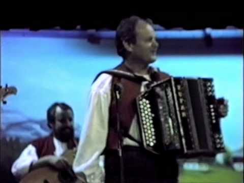 Ansambel Hencek (in Melbourne 1991) - Oj Polonca + Introduction