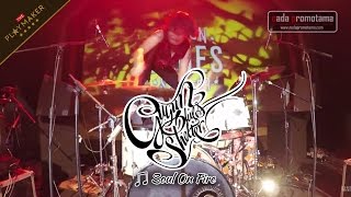 SOUL ON FIRE | NEKAD! Bowie Naikin Drum Pas Gugun Blues Shelter Bawain Lagu ini [Konser Bandung]