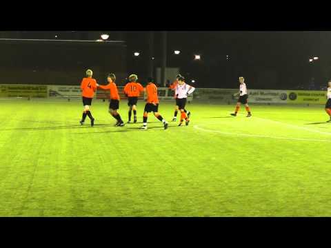 10 nov 2011 VV De Meern C2 - Jodan Boys C2 vr 11-1 Doelpunt Sander, assist Jasper