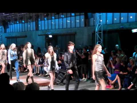 Milano Moda 2011: Just Cavalli Spring - Summer 2012