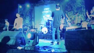 Download lagu ONETONES - POLICE LINE ( LIVE ) 2017 mp3 Download lagu ONETONES - POLICE LINE ( LIVE ) 2017 mp3