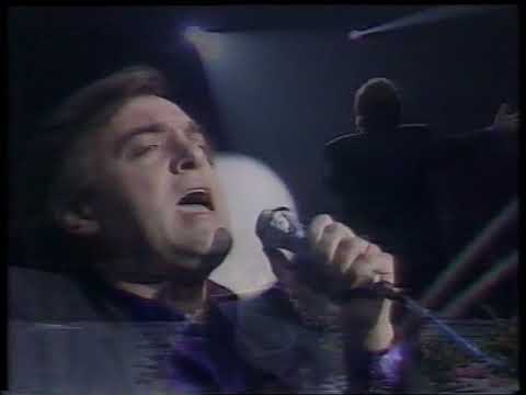 Krunoslav Kico Slabinac  - Letaj mi letaj gulabe (Makfest '89)