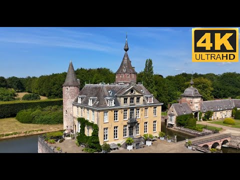 Kasteel 's Gravenwezel in Belgium - - - - Castle of 's Gravenwezel (B) by Falconi