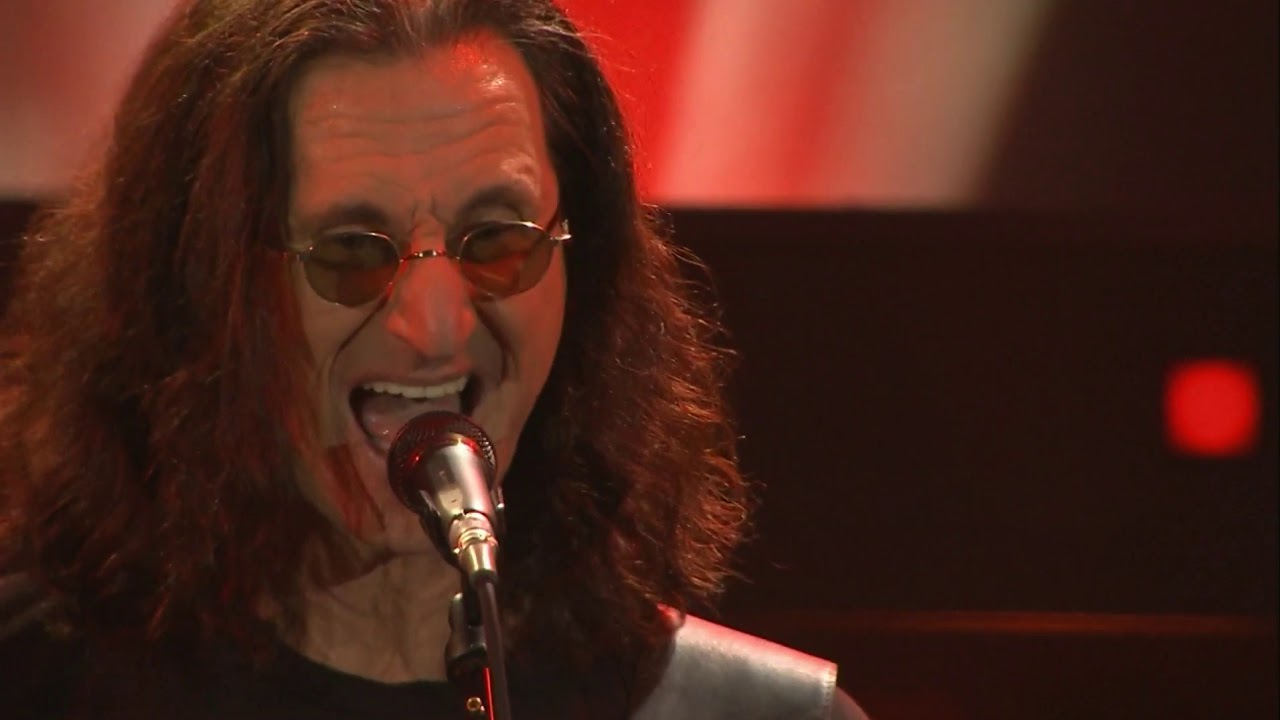 Rush - One Little Victory (Snakes & Arrows Live) - YouTube