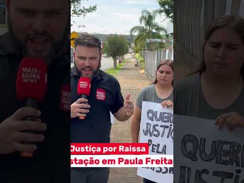 Manifestação em Paula Freitas pedindo Justiça por Raissa