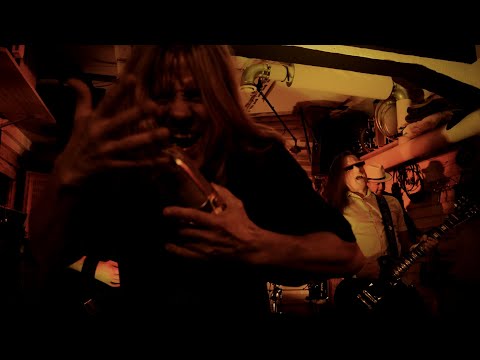 Rane Rautiainen & Paha Kaksonen – Hoidetaan tää duuni (Musiikkivideo)