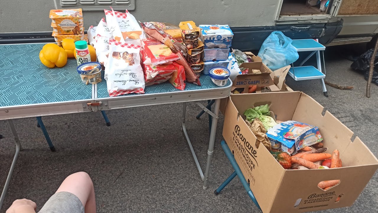 grosse récup freegan sur la route👍👍👍✌