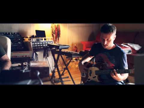 INCREÍBLES FUL presenta su debut "Endolinfa" grabado en el estudio de Paco Loco + We Have The Flag