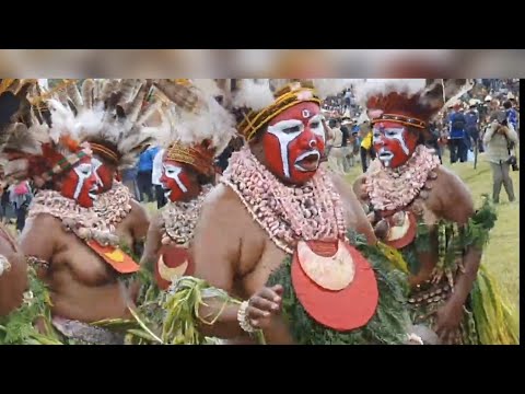 PEPS AMBE YAMKA TRIBE IN HAGEN PNG
