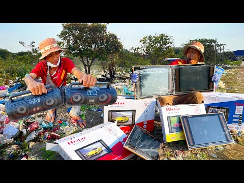 WOW! Congratulations! Poor Boy Found A lot SMART TV & Speaker at Trash - Dumpster Diving 2023