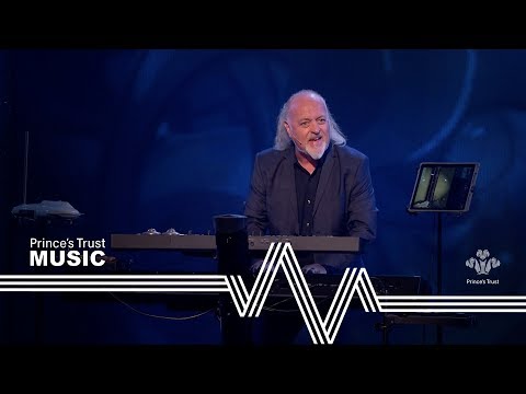 Bill Bailey - Major / Minor (We Are Most Amused and Amazed 2018)