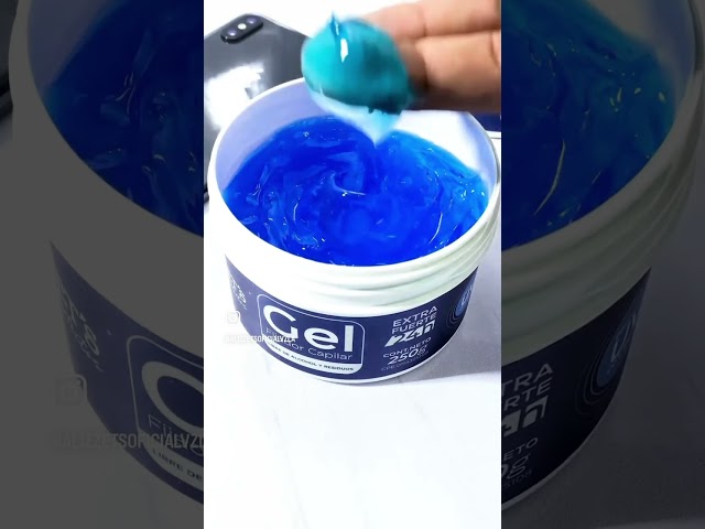 Vídeo relacionado con SALERM - Gel Fijador de Pelo - Pro Line Wet Gel Rock 04-500 ml - Fijación Fuerte de Larga Duración - Efecto Mojado - con Cafeína y Resinas Fijadoras - No Deja Residuos - Peinado Flexible