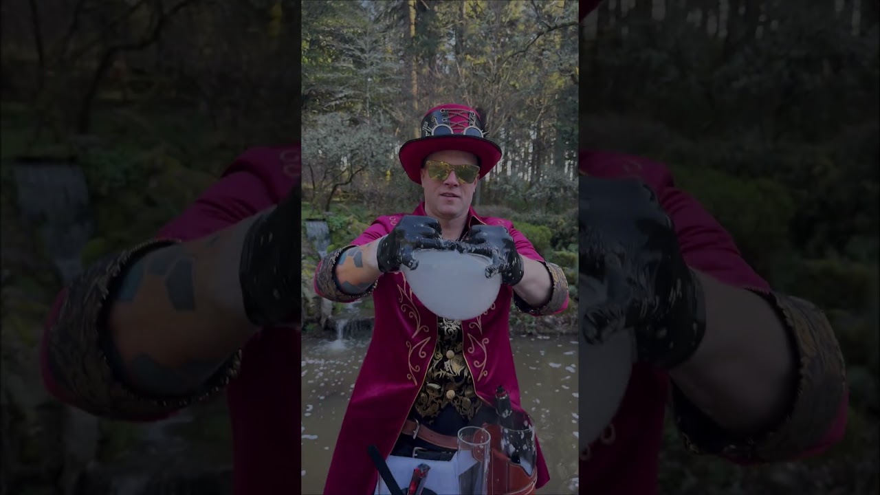 Promotional video thumbnail 3 for Big Beautiful Bubbles