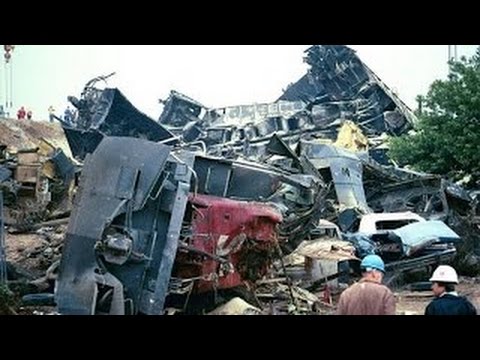 Mayday Crash Scene Investigation S03E09 Runaway Train (Unstoppable Train) HD