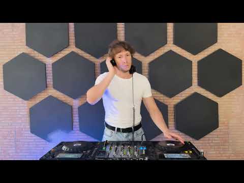 Freaky Sound #13 by Andrew Savich | Strictly Tech House DJ Mix