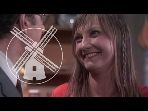 download lagu mp3 mp4 Ik Slaap Wel Op De Bank, download mp3 Ik Slaap Wel Op De Bank free download, download mp3 Ik Slaap Wel Op De Bank