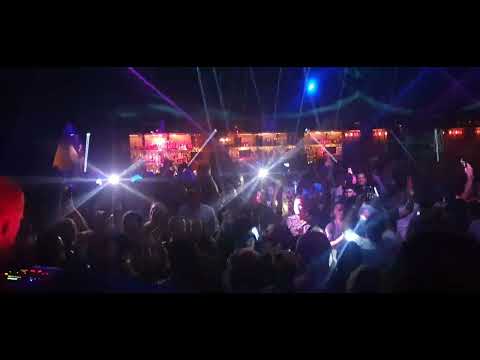 Davide Squillace plays SIRTAKI by Vlada Asanin at Club Chinois, Ibiza - 04.10.2022