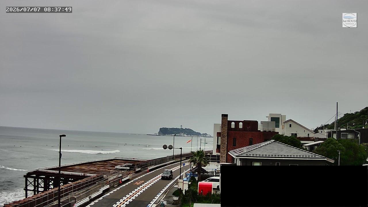 Live webcam view of Inamuragasaki Ocean View to Enoshima