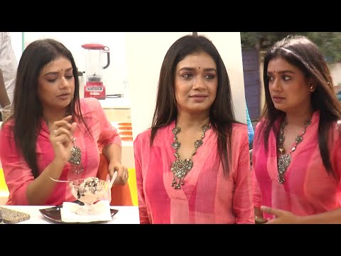 Actress Swayam Siddha at COLD FUSION Ice Cream Cafe Opening