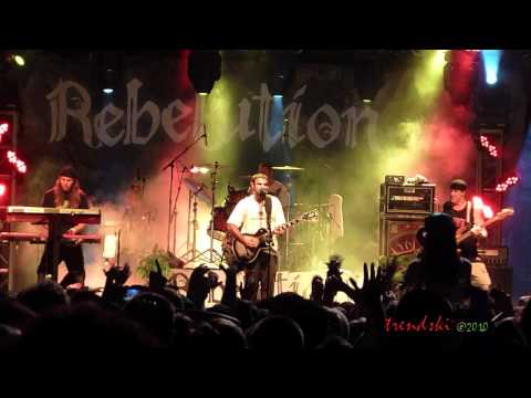 Rebelution - Outta Control / Attention Span (LIVE @ West Beach Fest 2010)