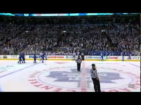 Bozak 2-1 Goal - Habs vs. Leafs (Oct 8, 2014)