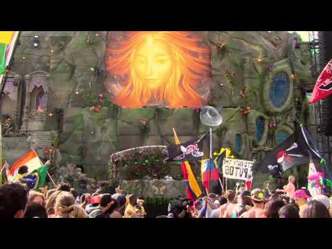TomorrowWorld 2014 | Cash Cash