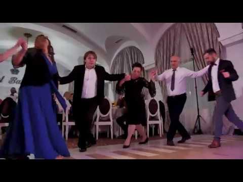 Formatie  Muzica Greceasca autentica cu BUZUKI LIVE YANNIS GREEK BAND