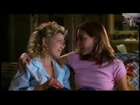 Claire Forlani kissing Amanda Detmer