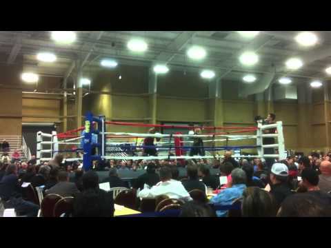 James " El Chocolate " Parison vs Lester " El Cubanito " Gonzalez - Round 3