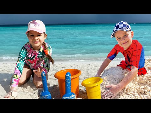 Diana & Roma Bermain di Pantai Bersama Ayah - Kompilasi Video Menyenangkan Pantai!