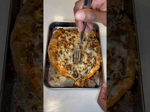 This Loaded Sweet Potato is INSANE for the Calories 🍠💪🏾
