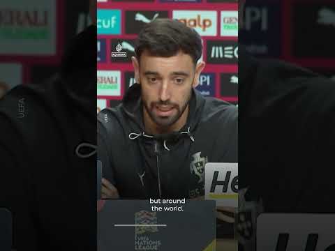 Fernandes denies Portugal rift, hails Ronaldo after walk out | AJ #shorts