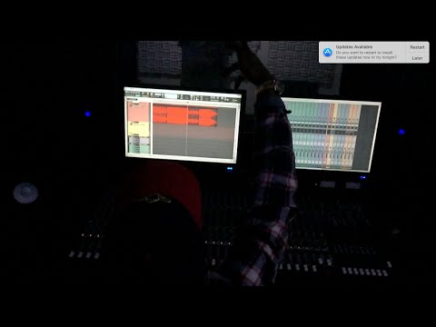 11:11 (feat. Cuzzin Charlie) - Henny & Gin [HD]