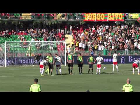 La Ternana vince il derby con il Perugia, Iannarilli para un rigore esplode il Liberati