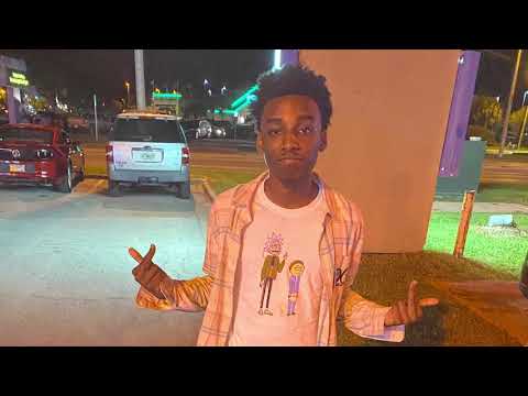 Frozonee- “Extra” (BroGanG)