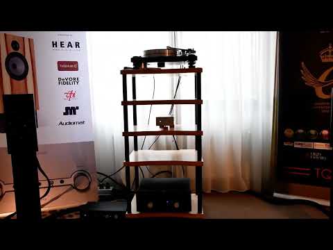 DeVore Fidelity Speakers demo