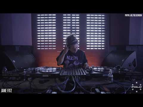 UNSTREAM // JANE FITZ