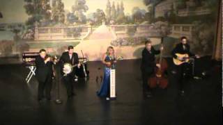 Polka on a Banjo - Rhonda Vincent 10-15-10.mpg