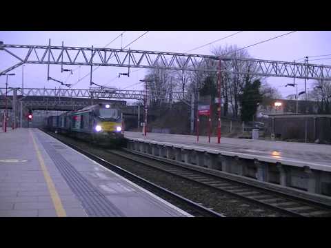 68007 & 004 4S43 Daventry to Mossend (Tesco Express)