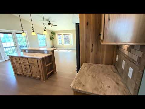 Beautiful 5 Bedroom 3 Bath Cottonwood House property video